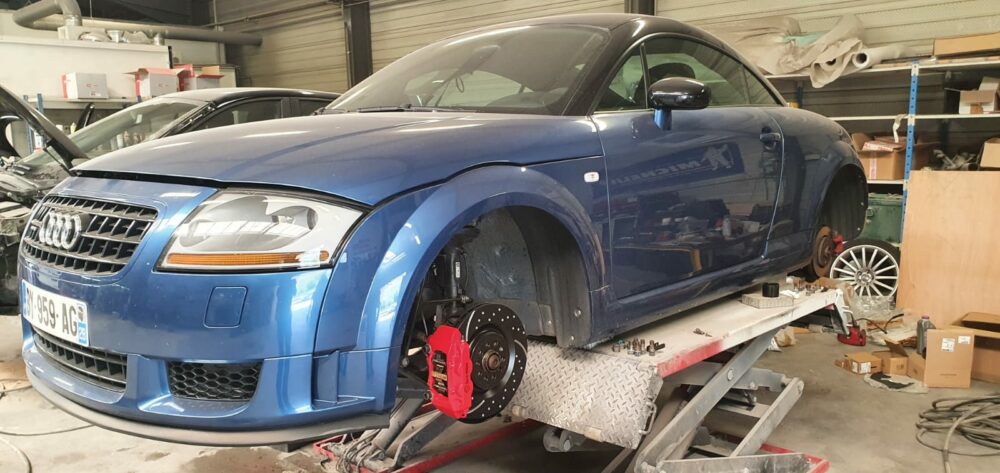 Kit freins avant YBT Audi TT Quattro Sport 240 GMBH 323x28mm – Image 15