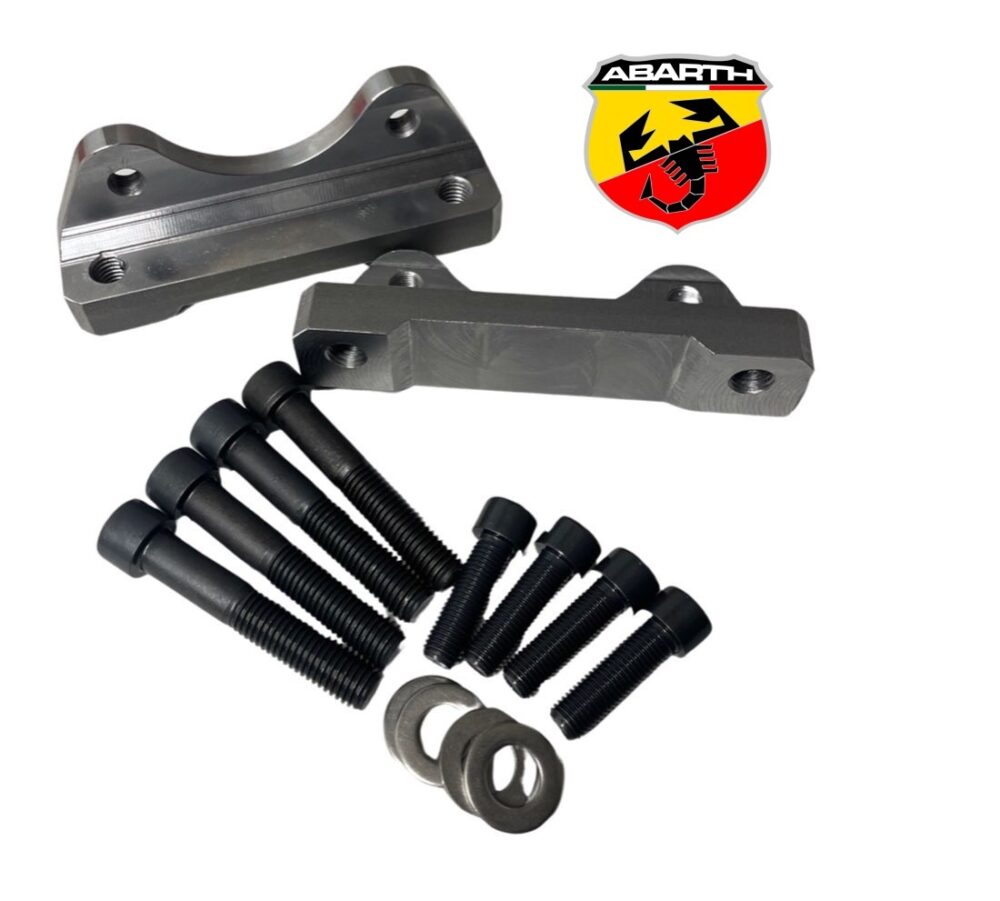 Pack adaptateurs YBT Abarth 500 500E Punto Evo Alfa 159 étriers Brembo 4 pistons