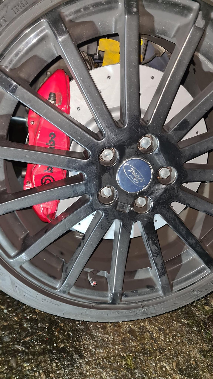 Kit freins avant Ford Focus RS MKII 336X28mm 5d6896 1bd49e8a85ef4080a551717df8966d13mv2 2
