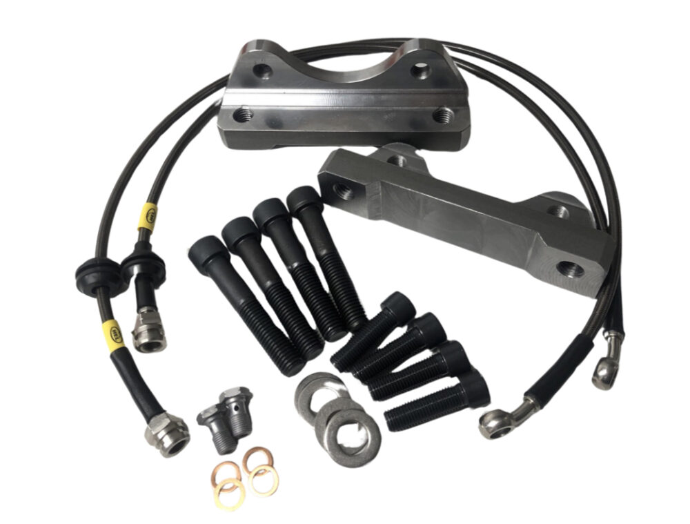 Pack adaptateurs YBT Abarth 500 500E Punto Evo Alfa 159 + durites renforcés aviations sur mesure étriers Brembo 4 pistons – Image 2