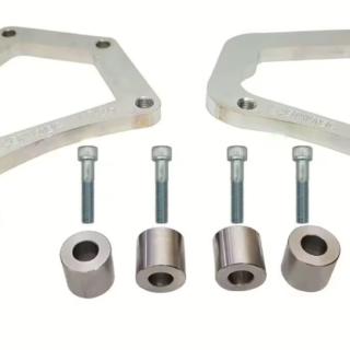 Adaptateurs arrière Porsche Cayenne 4 pistons  GOLF 5/6/AUDI A3 8P / VW T5 310x22mm