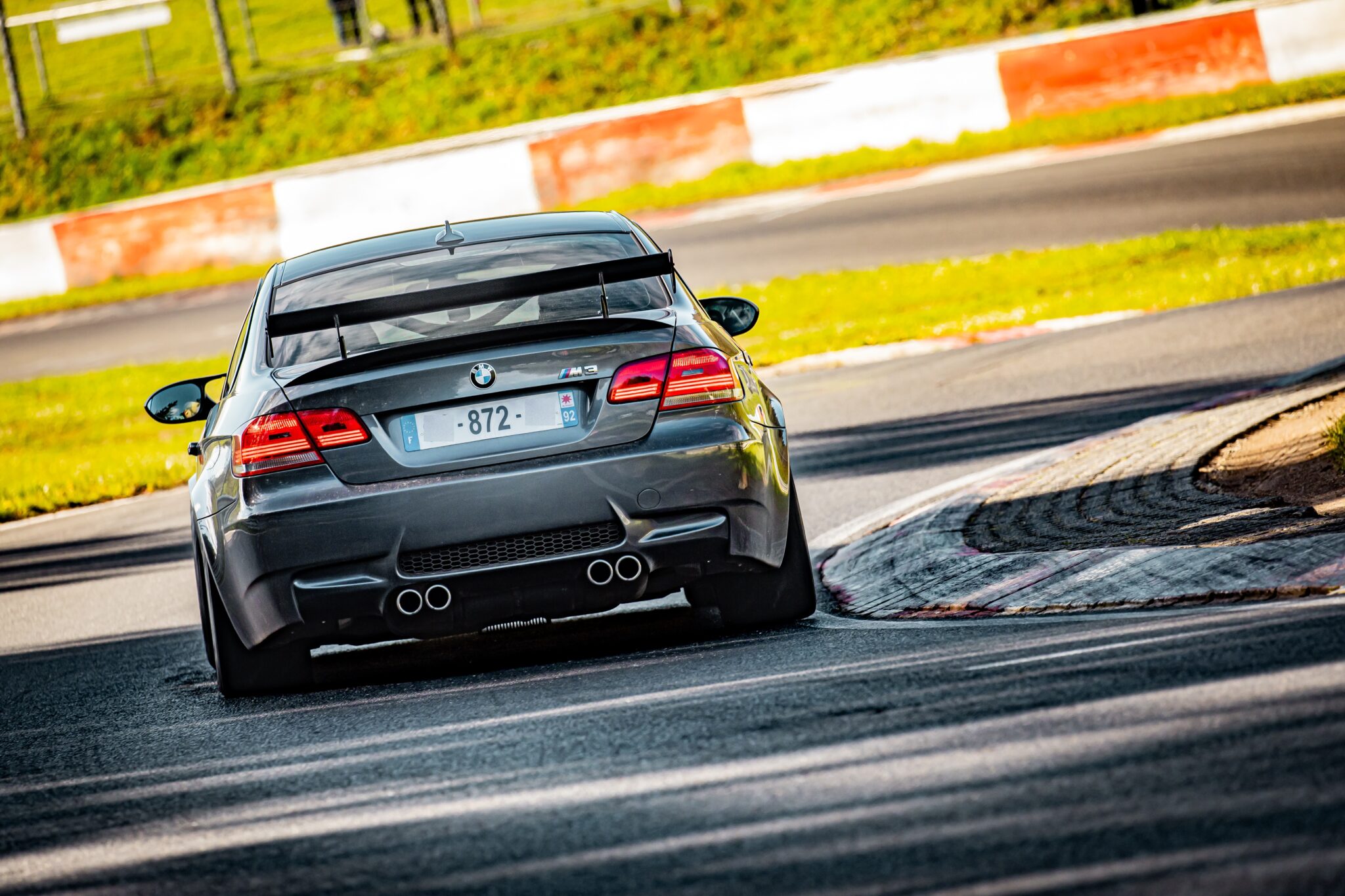 Qui sommes nous • YBT Brakes